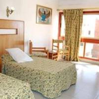 Standard Twin Room with Sea Side View