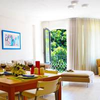 Suite with Garden View