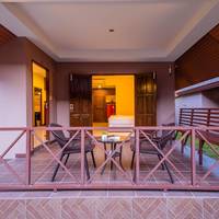 Two-Bedroom Bungalow with no connecting door (4 Adults)