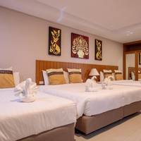 Deluxe Family Room