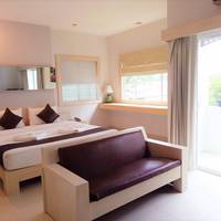 Deluxe Double or Twin Room with Bath Tub