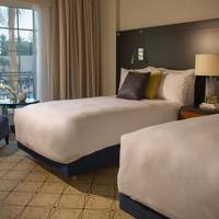Family Deluxe Room, Pool View, 2 beds