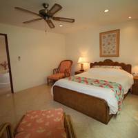 Two Bedroom Balcony Apartment With Spa Bath