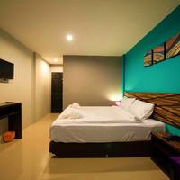 Special Offer - Superior Double Room with Airport Transfer