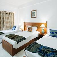 Triple Room with Bathroom