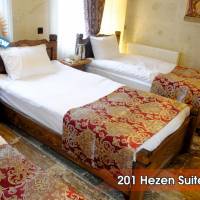 Quadruple Room with Mountain View