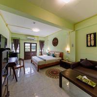 Queen Suite