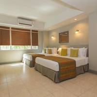 One-Bedroom Family Suite - Annex Building