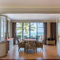 Luxury Seafront Two-Bedroom Family Suite