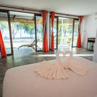 Bungalow - Beach Front