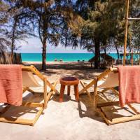 Deluxe Bungalow - Beach Front