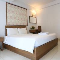 Superior Double Room with One Way Airport Transfer
