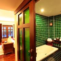 Deluxe Double Room with Pool Access