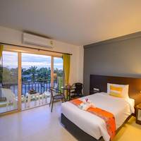 Deluxe Twin Room with Balcony