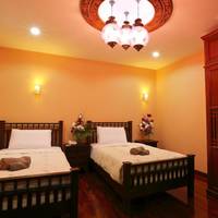 Deluxe King or Twin Room