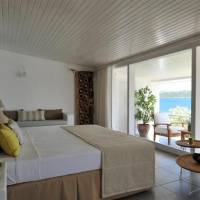 Beach House Grand Deluxe Room with Private Deck