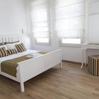 Family Room (4 Adults)