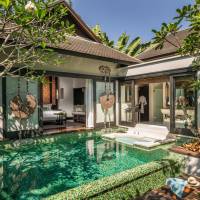 SALA Pool Villa