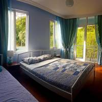 Standard Triple Room with Mountain View