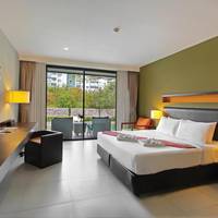 Premier Double Room with Pool Access