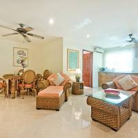 One Bedroom Balcony Apartment with Spa Bath