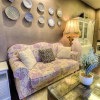 Vintage One-Bedroom Apartment