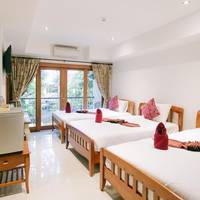 Classic Triple Room with Balcony
