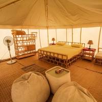 Royal Tent (King) - Water Front