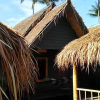 Bungalow with Garden View