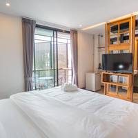Deluxe King Room with Balcony