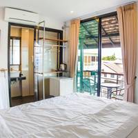 Deluxe King Room Balcony with City View