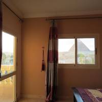 Deluxe Room with Pyramids View
