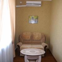 Family Room (4 Adults)