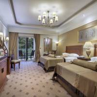 Club Room