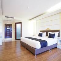 Double Room with Pool View