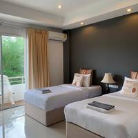 Double or Twin Room with Mountain View