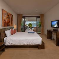 Two-Bedroom Apartment with Sea View