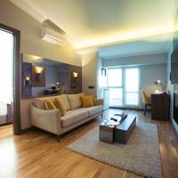 Modern Suite with Terrace