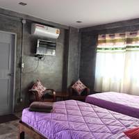 Twin Room with Private Bathroom
