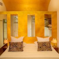 Suite (2 Adults + 2 Children)