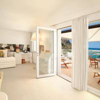 Villa with Sea View