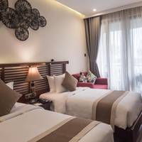 One-Bedroom River Suite with Twin Bed