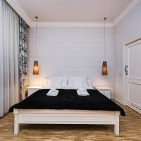 Deluxe Two-Bedroom Apartment with Balcony