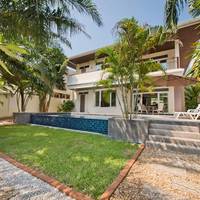 Four-Bedroom Villa with Private Pool - Villa T3