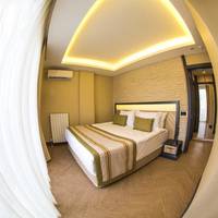 Modern Suite