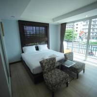 Deluxe Double or Twin Room with Balcony