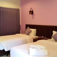 Standard Twin Room (Free Round Trip Airport Transfer)