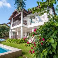 Villa with Sea View