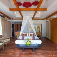 Villa with Plunge Pool