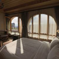 Chapelle King Room